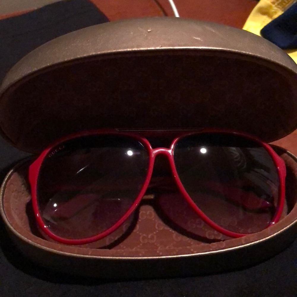 GUCCI sunglasses